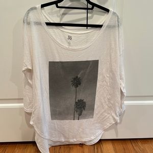 Small Oversized Graphic Long Sleeved Tee